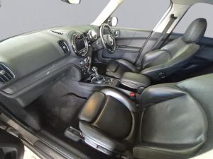 MINI Cooper Countryman automatic - Image 3