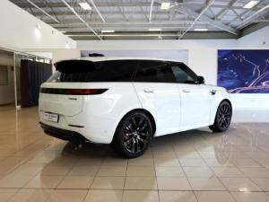 Land Rover Range Rover Sport D350 Dynamic SE - Image 6