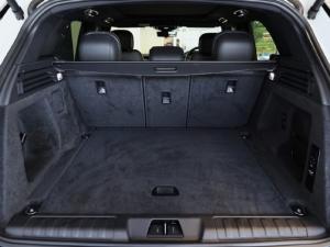 Land Rover Range Rover Sport D350 Dynamic SE - Image 8