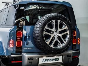Land Rover Defender 110 P400 X-Dynamic HSE - Image 10