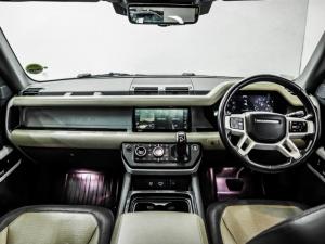 Land Rover Defender 110 P400 X-Dynamic HSE - Image 14