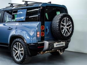Land Rover Defender 110 P400 X-Dynamic HSE - Image 9