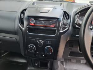 Isuzu D-Max Gen 6 250c single cab Fleetside - Image 10