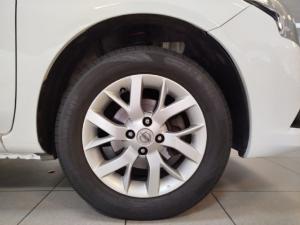 Nissan Almera 1.5 Acenta auto - Image 12