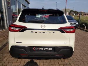 Nissan Magnite 1.0 Turbo Acenta Kuro auto - Image 4