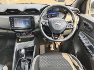 Nissan Magnite 1.0 Turbo Acenta Kuro auto - Image 7