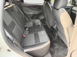 Nissan Magnite 1.0 Turbo Acenta Kuro auto - Image 8
