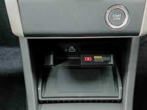 Renault Triber 1.0 Intens auto - Image 10