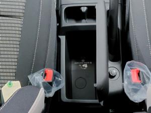 Renault Triber 1.0 Intens auto - Image 13