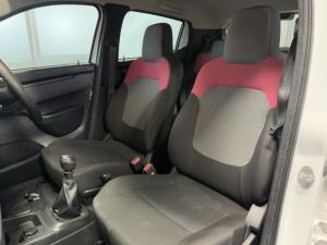 Renault Kwid 1.0 Zen - Image 13