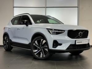 Volvo XC40 B3 Ultimate Dark - Image 1