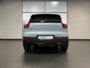 Volvo XC40 B3 Ultimate Dark - Image 8