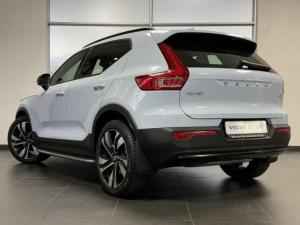 Volvo XC40 B3 Ultimate Dark - Image 9
