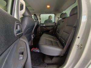 GWM P300 2.4T double cab LT 4x4 - Image 13