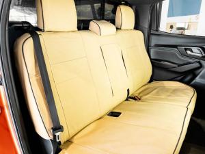 Isuzu D-Max 3.0TD double cab V-Cross 4x4 - Image 16