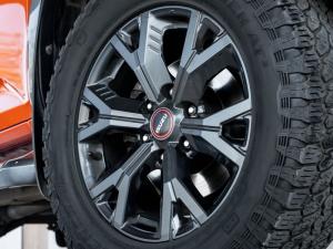 Isuzu D-Max 3.0TD double cab V-Cross 4x4 - Image 5