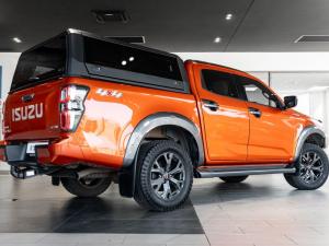 Isuzu D-Max 3.0TD double cab V-Cross 4x4 - Image 6