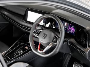 Volkswagen Golf GTI - Image 16