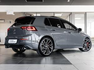 Volkswagen Golf GTI - Image 6