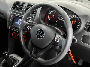 Volkswagen Polo Vivo hatch 1.4 Comfortline - Image 14