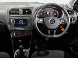 Volkswagen Polo Vivo hatch 1.4 Comfortline - Image 15