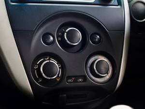 Nissan Almera 1.5 Acenta - Image 12