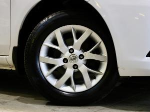 Nissan Almera 1.5 Acenta - Image 2