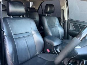 Toyota Fortuner 3.0D-4D Ltd edition auto - Image 13