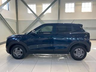 Mahindra XUV 3XO 1.2T MX2 auto