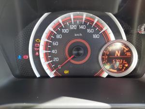 Toyota Vitz 1.0 XR auto - Image 9