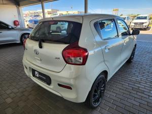 Toyota Vitz 1.0 XR auto - Image 2