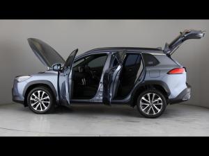 Toyota Corolla Cross 1.8 XR - Image 11
