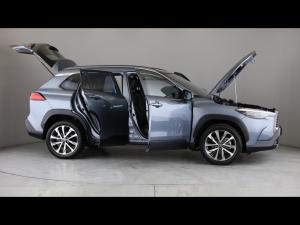 Toyota Corolla Cross 1.8 XR - Image 15