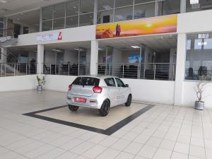 Toyota Vitz 1.0 XR auto - Image 3