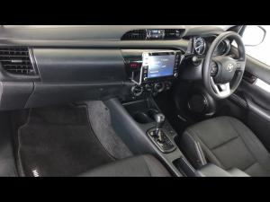 Toyota Hilux 2.4GD-6 double cab 4x4 Raider auto - Image 7