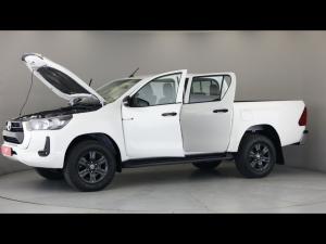 Toyota Hilux 2.4GD-6 double cab 4x4 Raider auto - Image 12