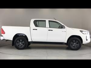 Toyota Hilux 2.4GD-6 double cab 4x4 Raider auto - Image 3