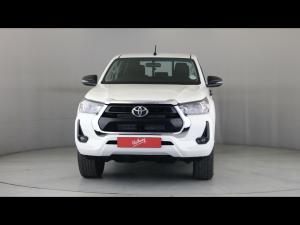 Toyota Hilux 2.4GD-6 double cab 4x4 Raider auto - Image 4
