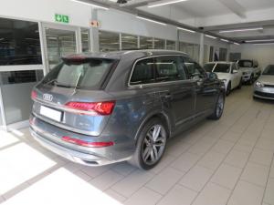 Audi Q7 45 TDI Quattro TIP S Line - Image 17