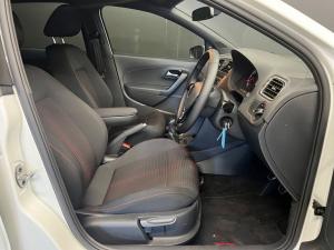 Volkswagen Polo Vivo hatch 1.0TSI GT - Image 8