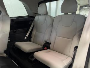 Volvo XC90 T8 Twin Engine AWD Ultimate Bright - Image 11