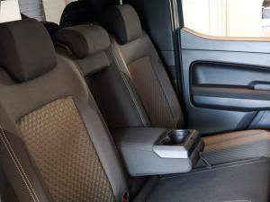 Volkswagen Amarok 2.0TDI double cab Life 4Motion auto - Image 15