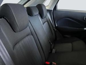 Suzuki Baleno 1.5 GL manual - Image 4