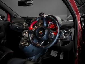 Abarth 695 Tributo Ferrari - Image 7