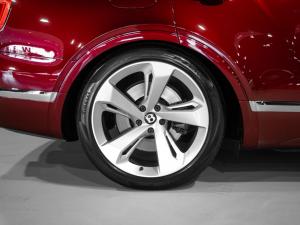 Bentley Bentayga Diesel - Image 8