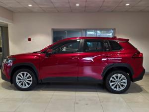 Toyota Corolla Cross 1.8 Xi - Image 2