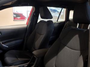 Toyota Corolla Cross 1.8 Xi - Image 6