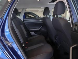 Volkswagen Polo hatch 1.0TSI Life manual - Image 13