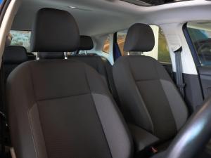 Volkswagen Polo hatch 1.0TSI Life manual - Image 14