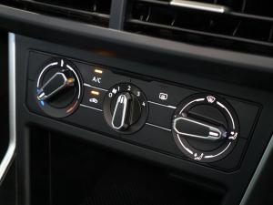 Volkswagen Polo hatch 1.0TSI Life manual - Image 15